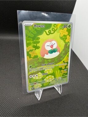 Rowlet Full Art Pokémon Card - Green Illustration